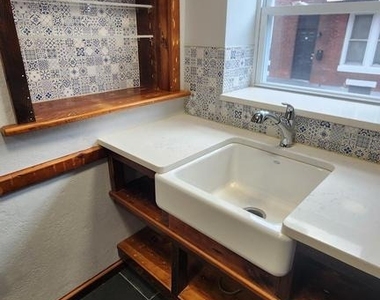 1912 S 19th Street - Photo Thumbnail 9