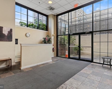 1010 Arch Street - Photo Thumbnail 1