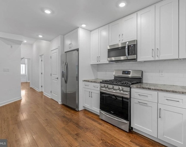 1522 Mount Vernon Street - Photo Thumbnail 6