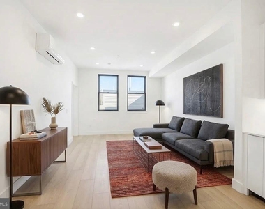 2406 Frankford Avenue - Photo Thumbnail 18
