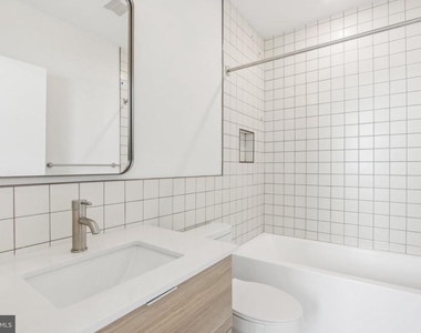 2406 Frankford Avenue - Photo Thumbnail 7
