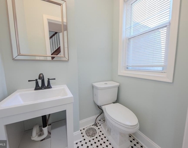 2059 E Ontario Street - Photo Thumbnail 11
