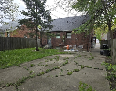 6109 Farmbrook Street - Photo Thumbnail 16