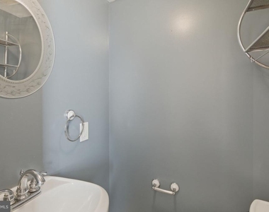 4317 Pechin Street - Photo Thumbnail 8