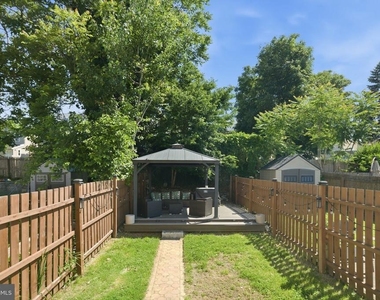 4317 Pechin Street - Photo Thumbnail 12