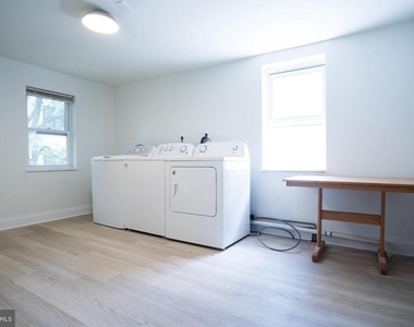 1221 Randolph Street - Photo Thumbnail 23