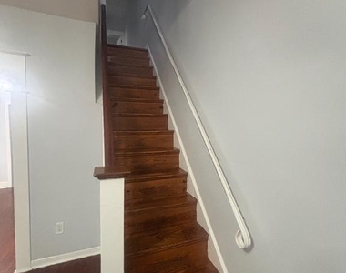 3077 Aramingo Avenue - Photo Thumbnail 6