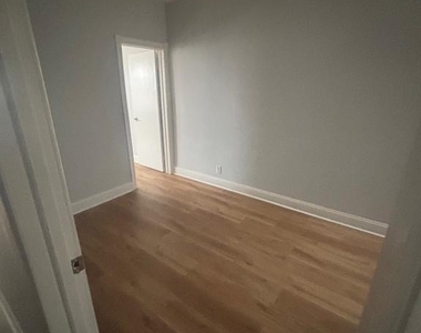 3077 Aramingo Avenue - Photo Thumbnail 9