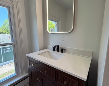 308 W Twelve Mile Road - Photo Thumbnail 7