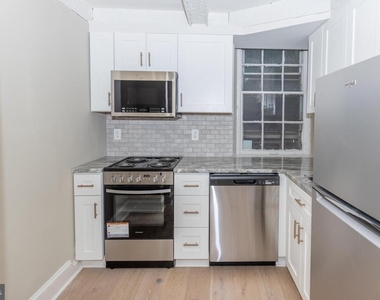 901 Clinton Street - Photo Thumbnail 8
