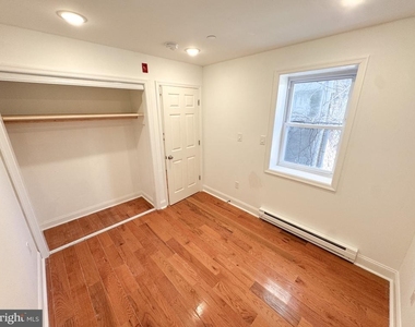 2025 N 4th Street - Photo Thumbnail 5