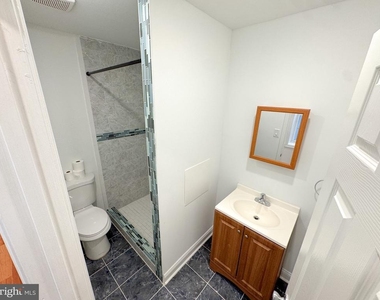 2025 N 4th Street - Photo Thumbnail 6