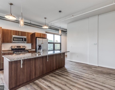 4800 Brown Street - Photo Thumbnail 3