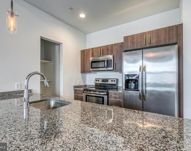 4800 Brown Street - Photo Thumbnail 4