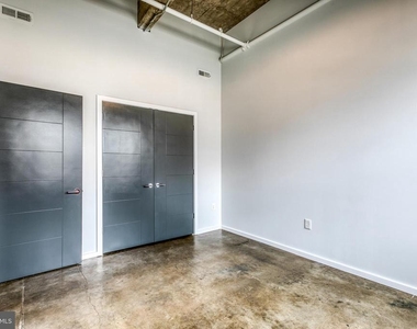 4800 Brown Street - Photo Thumbnail 10