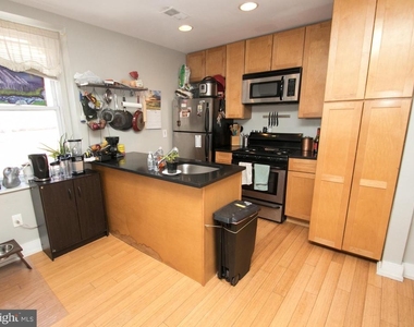 2351 Christian Street - Photo Thumbnail 7