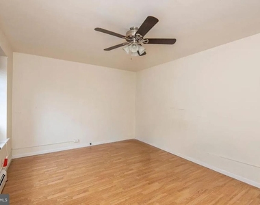 235 Hermitage Street - Photo Thumbnail 6