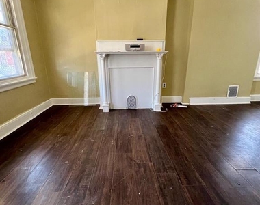 1500 N Frazier Street - Photo Thumbnail 2