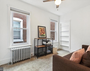 460 Martin Street - Photo Thumbnail 12