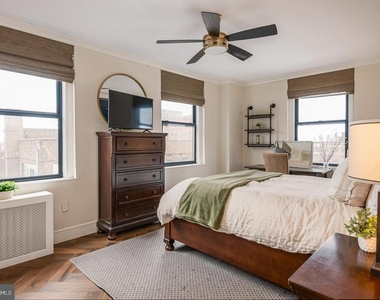 1324 Locust Street - Photo Thumbnail 10