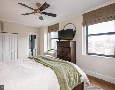 1324 Locust Street - Photo Thumbnail 11