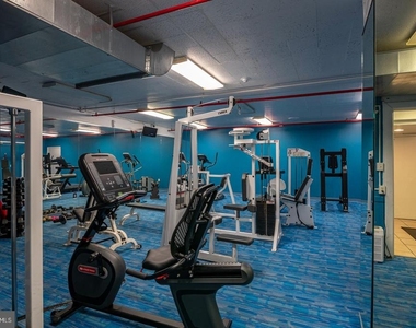 1324 Locust Street - Photo Thumbnail 14