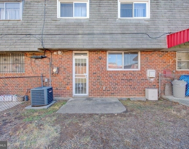 1119 W Master Street - Photo Thumbnail 20