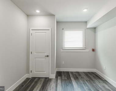 3608 Melon Street - Photo Thumbnail 9