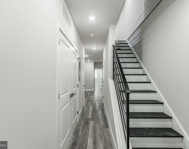 3608 Melon Street - Photo Thumbnail 10