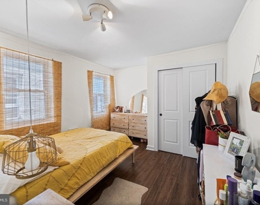 107 W Master Street - Photo Thumbnail 20