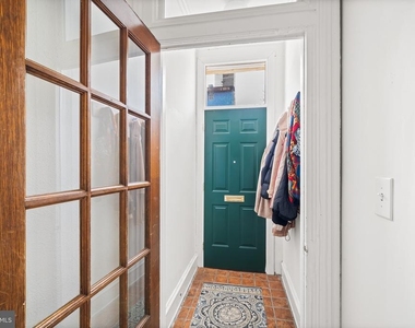 107 W Master Street - Photo Thumbnail 2