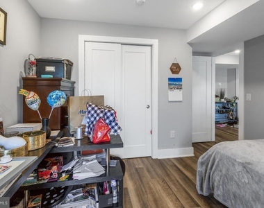 3965 Lancaster Avenue - Photo Thumbnail 7