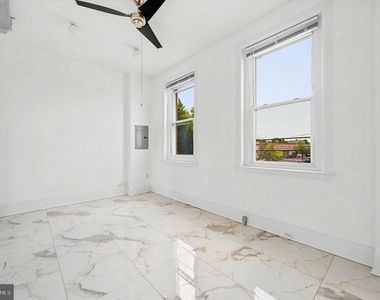 1854 Germantown Avenue - Photo Thumbnail 8
