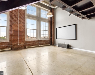 1101 Washington Avenue - Photo Thumbnail 1