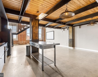 1101 Washington Avenue - Photo Thumbnail 7