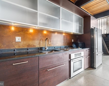 1101 Washington Avenue - Photo Thumbnail 5