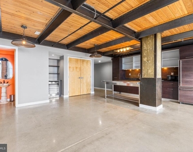 1101 Washington Avenue - Photo Thumbnail 8