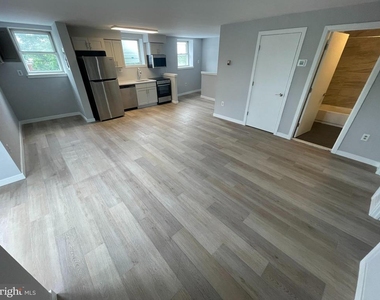 3500 Ainslie Street - Photo Thumbnail 1