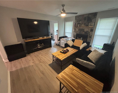 7817 Laura Ann Court - Photo Thumbnail 7