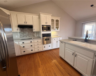 848 Castleberry Court - Photo Thumbnail 10
