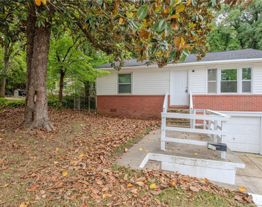 311 Stuart Avenue - Photo Thumbnail 20