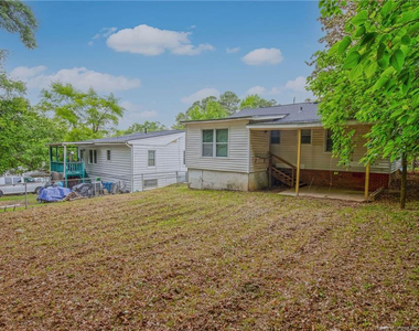 311 Stuart Avenue - Photo Thumbnail 22