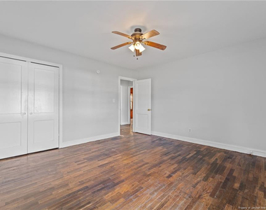 821 Sandalwood Drive - Photo Thumbnail 15