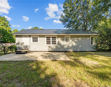821 Sandalwood Drive - Photo Thumbnail 26