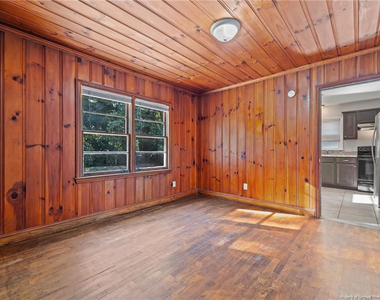 821 Sandalwood Drive - Photo Thumbnail 22