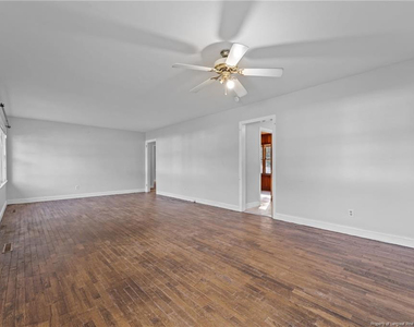 821 Sandalwood Drive - Photo Thumbnail 9