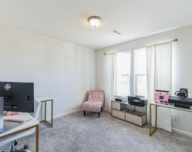 1253 Manor Drive - Photo Thumbnail 21