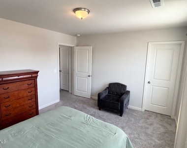 1253 Manor Drive - Photo Thumbnail 25