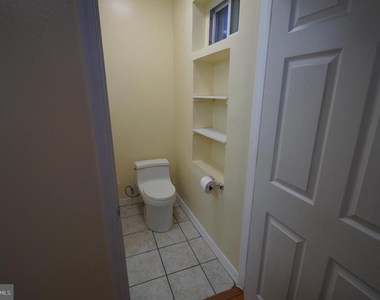 709 S 20th Street - Photo Thumbnail 6