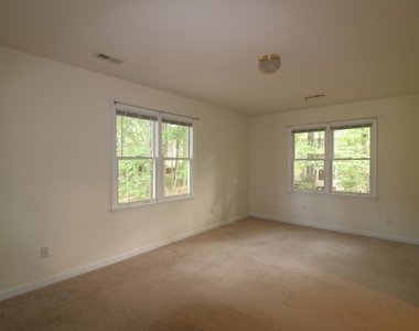 1437 Opal Court - Photo Thumbnail 14